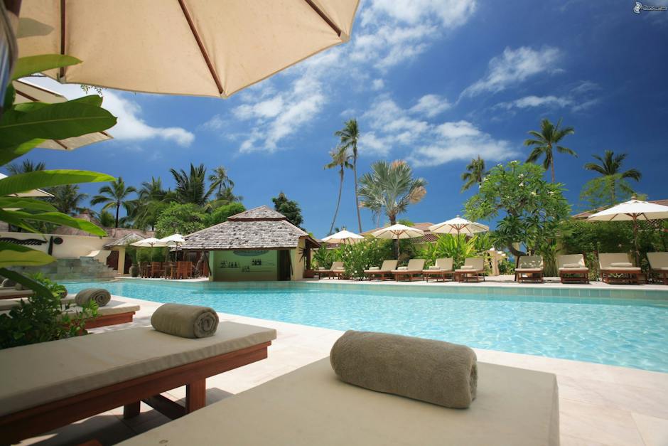 “Discover the Hidden Gem of Villa Hundira: A Tropical Paradise Featuring Stunning Beaches and Exquisite Luxury Villas”
